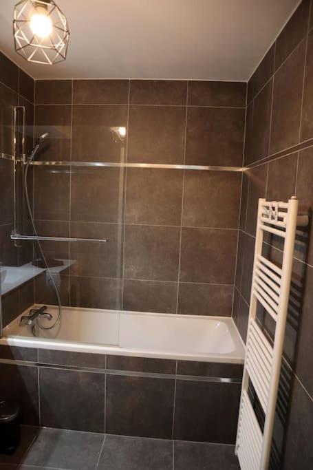 Superbe Duplex En Hypercentre Ville Амиен Екстериор снимка